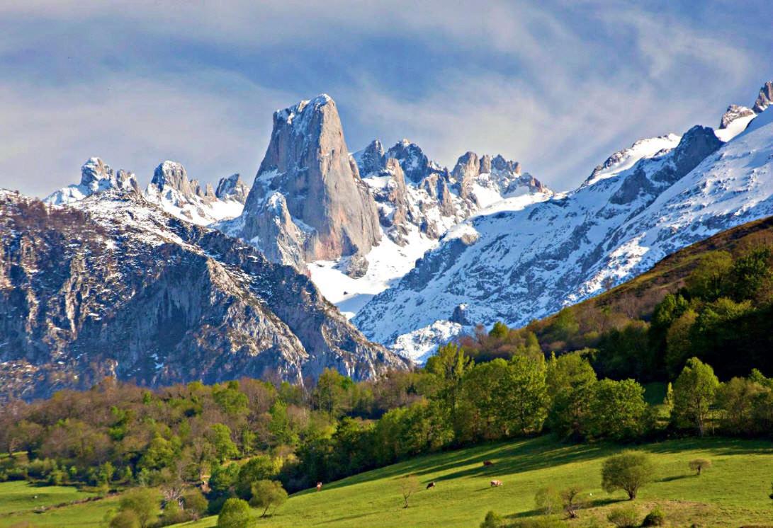 Penzion Casas Rurales La Tahona De Besnes Alles Exteriér fotografie