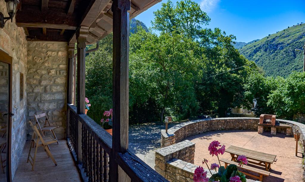Penzion Casas Rurales La Tahona De Besnes Alles Exteriér fotografie